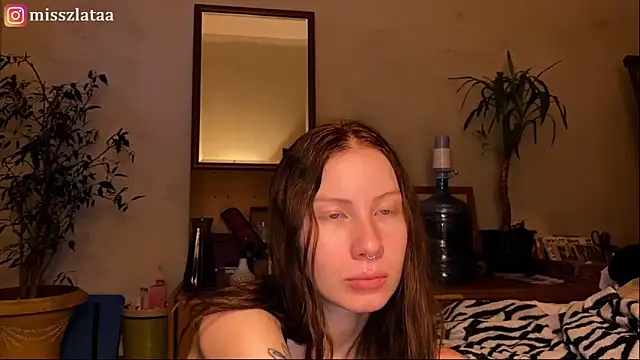 elfess online show from 11/17/25, 05:44