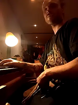 rexflexxx online show from 04/21/26, 02:51