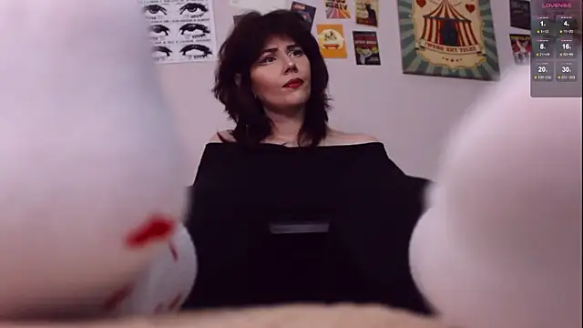 Snapshot of Luna_Blake chatting on 02/19/26, 10:34 Luna Blake online show from 02/19/26, 10:34