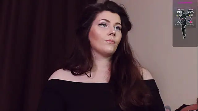 Luna Blake online show from 02/01/25, 04:32