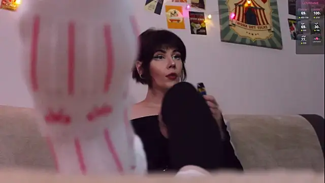 Luna Blake online show from 04/19/26, 06:10