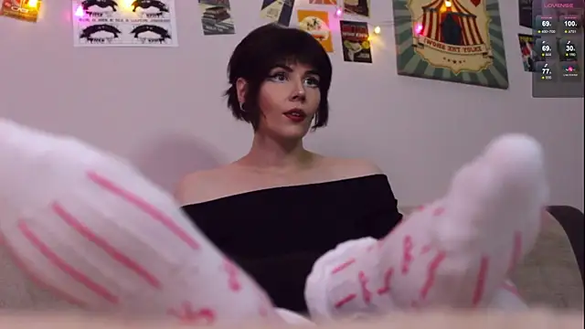 Luna Blake online show from 04/19/26, 05:14