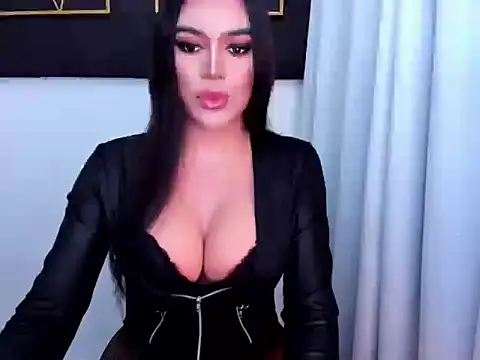 hotstellacumxxx online show from 05/27/26, 12:42