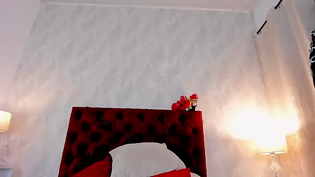 Snapshot of KarlyPrint chatting on 02/26/25, 03:32 KarlyPrint online show from 02/26/25, 03:32