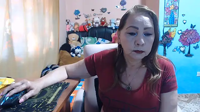 Snapshot of milfeddy_ chatting on 06/18/26, 06:57 milfeddy online show from 06/18/26, 06:57