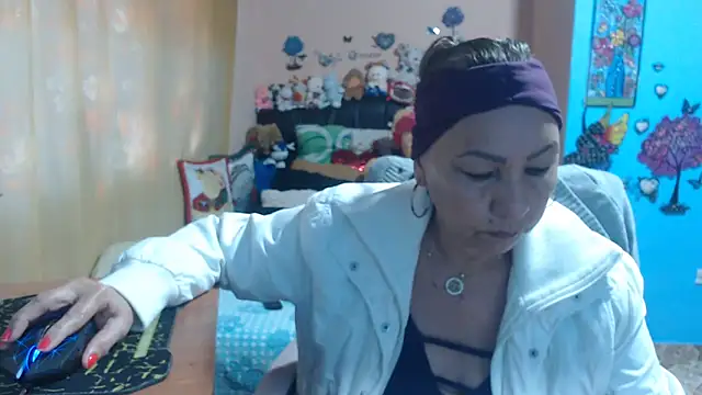 milfeddy  online show from 11/17/25, 12:53