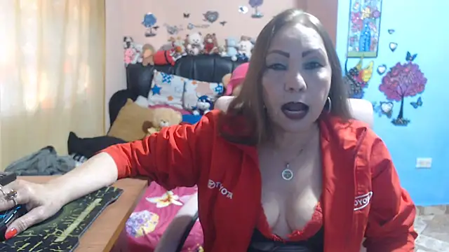 Snapshot of milfeddy_ chatting on 05/30/26, 07:52 milfeddy online show from 05/30/26, 07:52