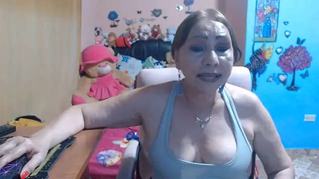 Snapshot of milfeddy_ chatting on 06/02/26, 12:21 milfeddy online show from 06/02/26, 12:21