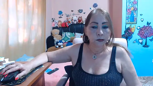 Snapshot of milfeddy_ chatting on 06/10/26, 07:37 milfeddy online show from 06/10/26, 07:37
