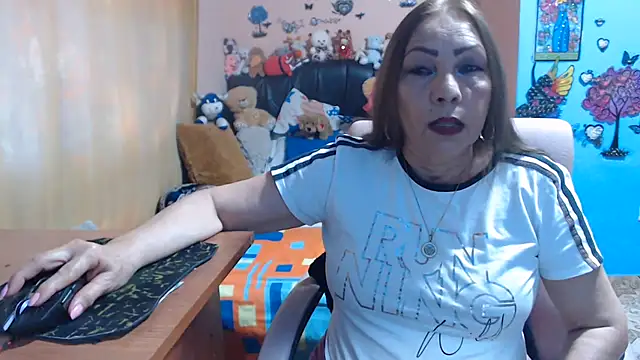 Snapshot of milfeddy_ chatting on 07/09/26, 09:14 milfeddy online show from 07/09/26, 09:14
