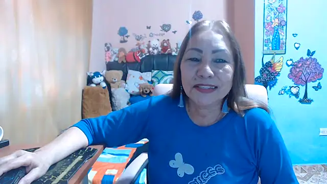 Snapshot of milfeddy_ chatting on 06/25/26, 11:48 milfeddy online show from 06/25/26, 11:48