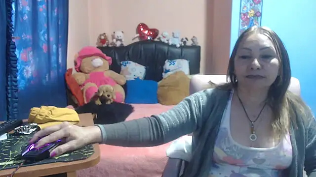 Snapshot of milfeddy_ chatting on 02/19/25, 08:41 milfeddy online show from 02/19/25, 08:41