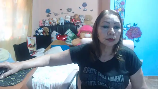 Snapshot of milfeddy_ chatting on 09/24/25, 08:04 milfeddy online show from 09/24/25, 08:04