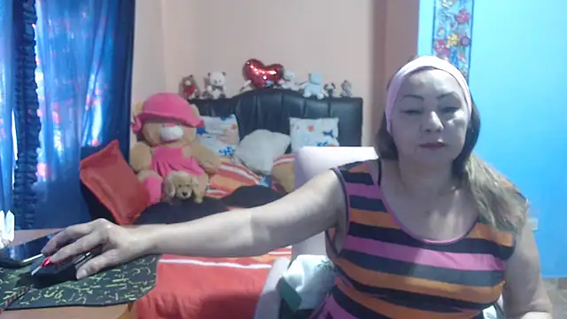 Snapshot of milfeddy_ chatting on 03/02/25, 02:25 milfeddy online show from 03/02/25, 02:25