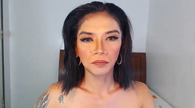 Snapshot of SofiaLibreTs chatting on 03/23/25, 04:38 SofiaLibreTs online show from 03/23/25, 04:38