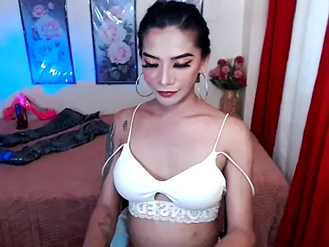Snapshot of SofiaLibreTs chatting on 05/11/26, 08:49 SofiaLibreTs online show from 05/11/26, 08:49