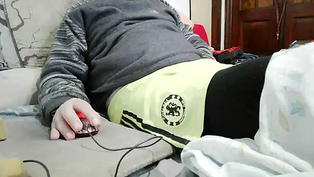 messi syssy online show from 05/13/26, 07:32