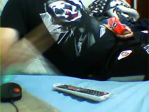 messi syssy online show from 11/23/25, 12:15