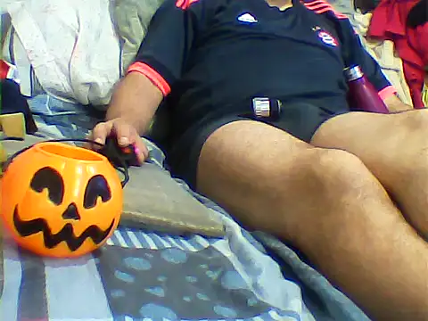 messi syssy online show from 10/27/25, 10:54