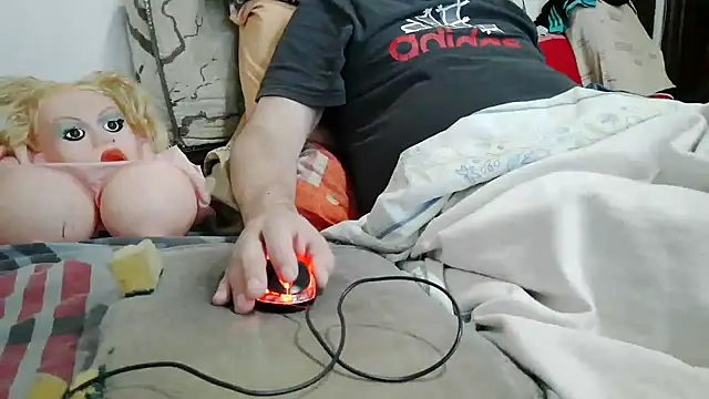 messi syssy online show from 05/03/26, 04:32