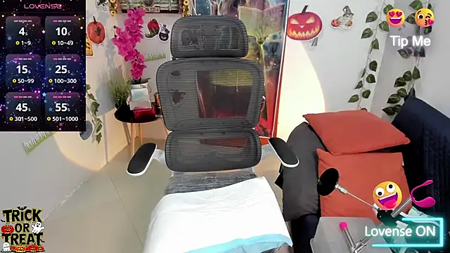 Julia-roberths online show from 10/22/25, 01:21