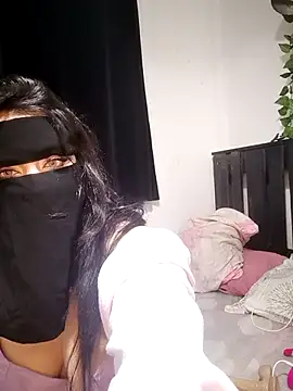 Bayan-Queen online show from 10/16/25, 09:34