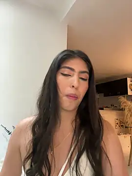 Gaby zahir  online show from 02/01/25, 02:47