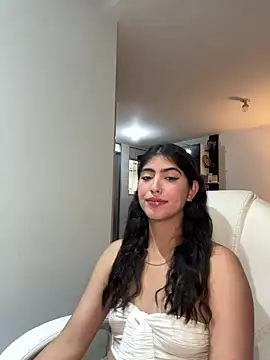 Gaby zahir  online show from 01/15/25, 12:58