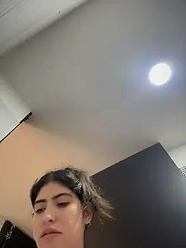 Gaby zahir  online show from 12/03/25, 02:49