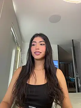 Snapshot of Gaby_zahir_ chatting on 05/24/26, 03:28 Gaby zahir online show from 05/24/26, 03:28