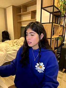 Gaby zahir  online show from 10/21/25, 12:43