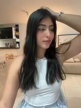Gaby zahir  online show from 02/25/25, 01:32