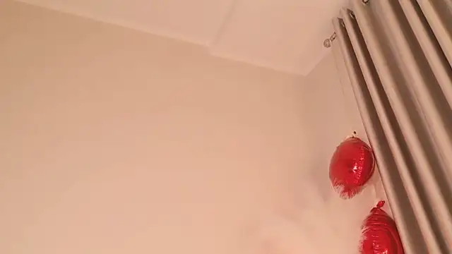 Snapshot of NaomiBlack35 chatting on 02/22/26, 06:53 NaomiBlack35 online show from 02/22/26, 06:53