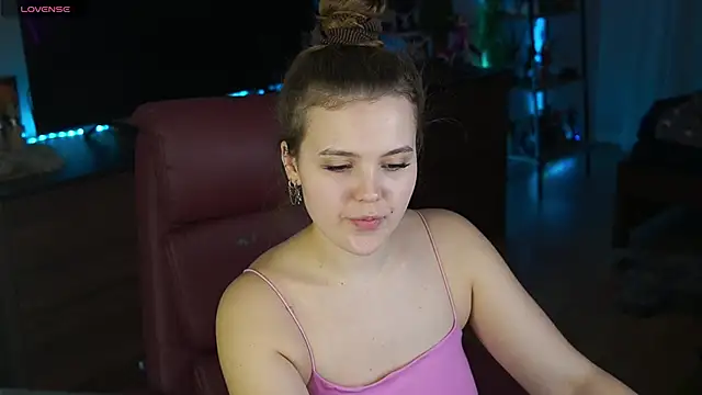 AfinaAmmor online show from 03/18/26, 06:20