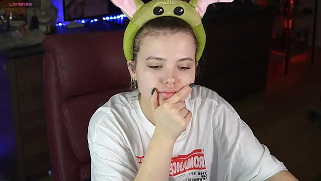 AfinaAmmor online show from 03/31/26, 03:25