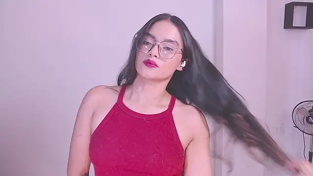 Snapshot of 1eve_rox chatting on 11/29/25, 04:29 1eve rox online show from 11/29/25, 04:29