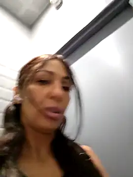 LeticiaWoods online show from 10/22/25, 08:36