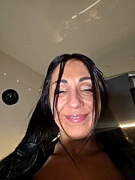 LeticiaWoods online show from 04/29/26, 08:48