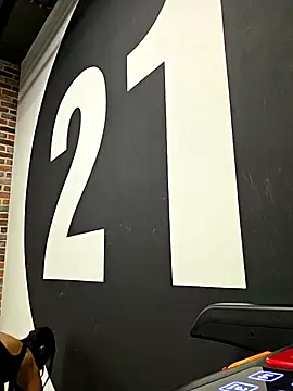 LeticiaWoods online show from 12/19/25, 06:16