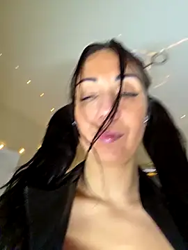 LeticiaWoods online show from 02/12/26, 08:47