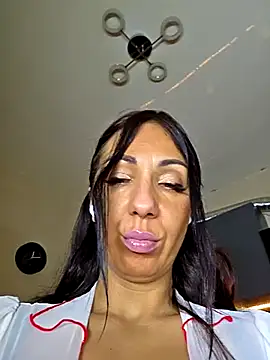 LeticiaWoods online show from 11/05/25, 09:12