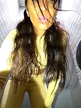 LeticiaWoods online show from 10/30/25, 05:50