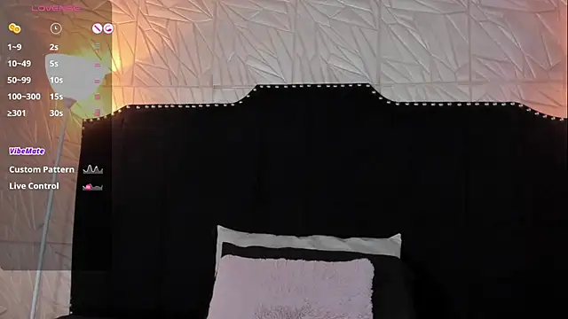 Snapshot of JennyRouse01 chatting on 11/27/25, 10:59 JennyRouse01 online show from 11/27/25, 10:59