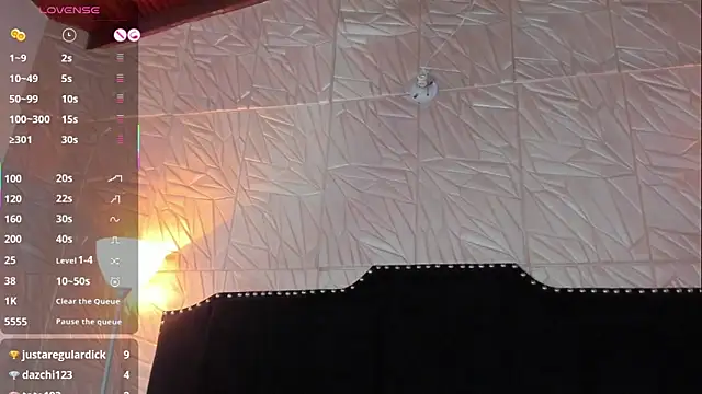 Snapshot of JennyRouse01 chatting on 12/01/25, 11:33 JennyRouse01 online show from 12/01/25, 11:33