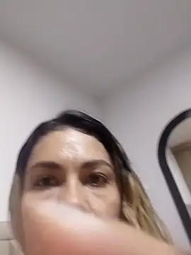 JennyRouse01 online show from 12/19/25, 12:14