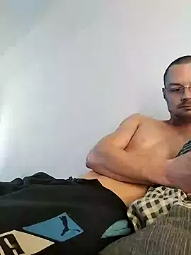 kgltintan online show from 12/15/24, 08:30