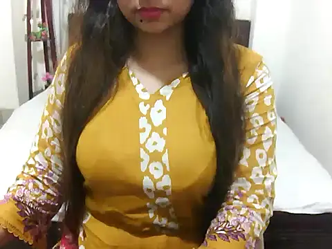 cutebengaligirl online show from 06/24/26, 11:09