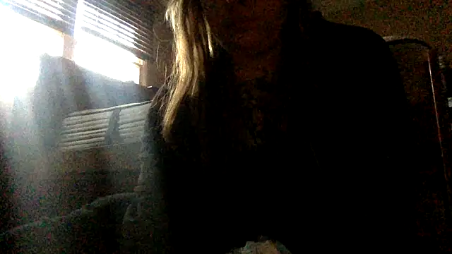 alexabunni online show from 12/05/25, 05:11