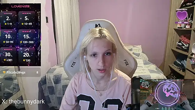 bunnydark00 online show from 04/28/26, 02:10