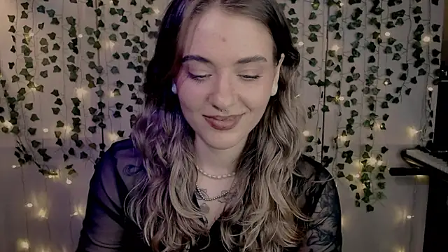 Snapshot of risha_laas chatting on 02/01/25, 07:23 risha laas online show from 02/01/25, 07:23